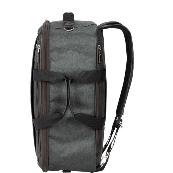 Modern convertible Skyway carry On backpack - Picture 7 of 8